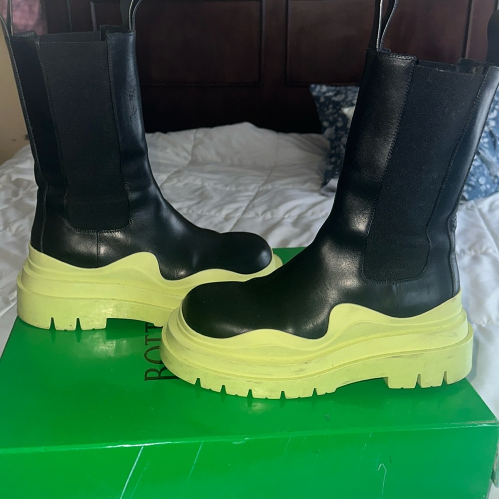 Bottega Boots